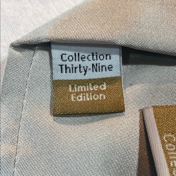 J. Garcia Limited Edition Silk Silver Black Musical Tie Manuscript 39 collection - Picture 5 of 9